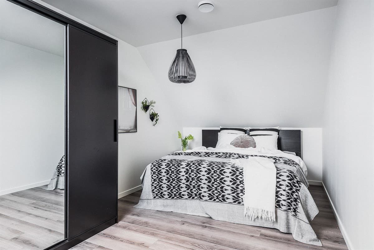 Hovedsoverom med garderobeskap, Vestby